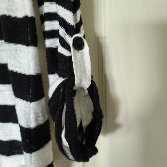 Striped Top Size S - Picture 2 of 4